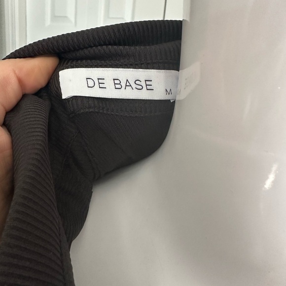 Black Long Sleeve Fitted Bodysuit with Notched Collar - Picture 3 of 3